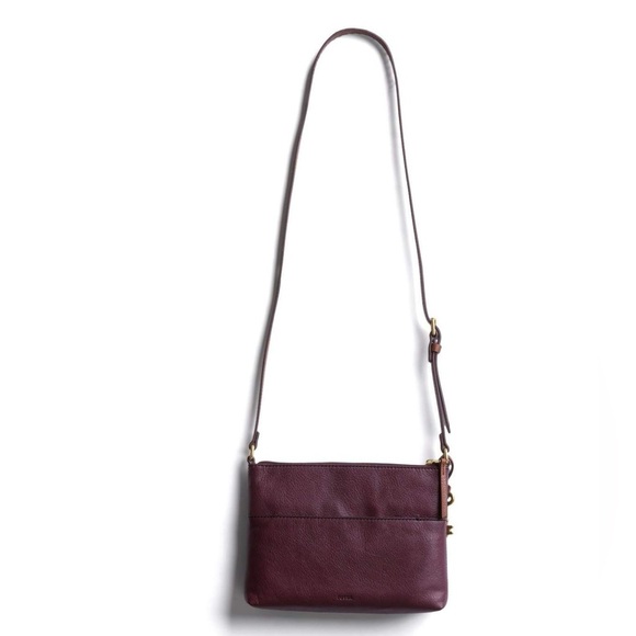 FOSSIL Kinley Small Fold Over Leather Crossbody Bag in Plum - Picture 2 of 7